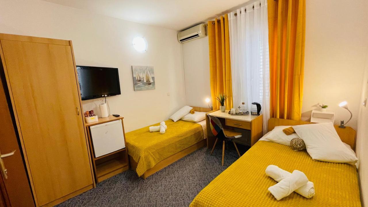 Apartmens And Rooms Madunic V Split Exterior foto